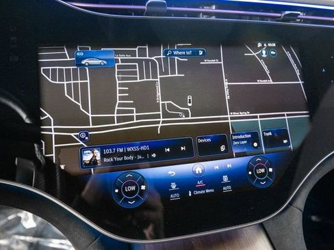 Certified 2022 Mercedes-Benz EQS 580 580 image 26