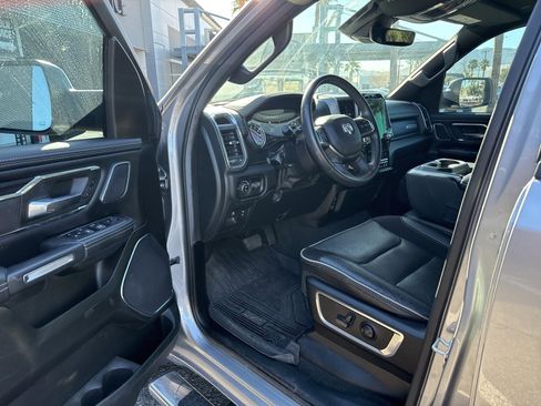 Used 2024 RAM 1500 Laramie image 8