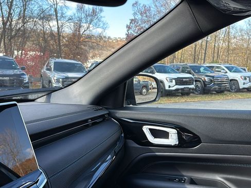 New 2026 Jeep Compass Limited image 17