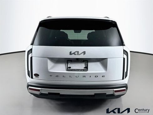 New 2027 Kia Telluride EX FWD image 5