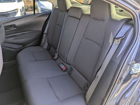 Used 2024 Toyota Corolla LE image 25