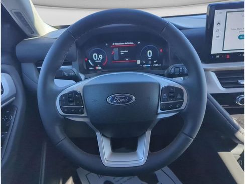 New 2026 Ford Explorer Active w/ Active Comfort Package RWD image 15