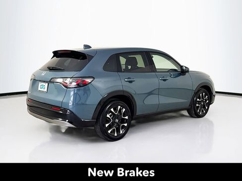 Used 2026 Honda HR-V EX-L image 8
