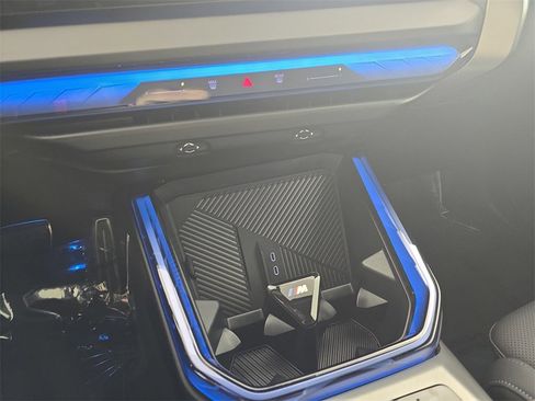 Used 2026 BMW X3 M50 w/ Premium Package image 26