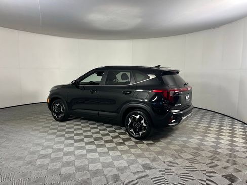 Used 2025 Kia Seltos EX AWD/4WD image 10
