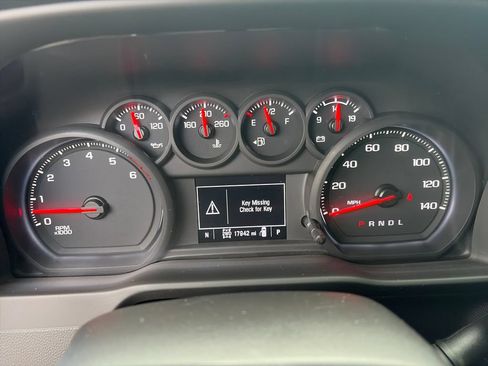 Used 2025 Chevrolet Silverado 2500 Custom w/ Custom Value Package AWD/4WD image 31