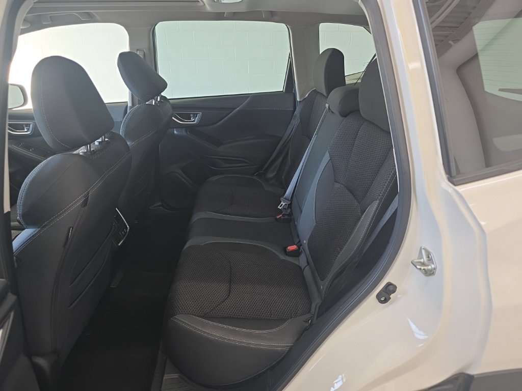 Used 2020 Subaru Forester Premium AWD/4WD image 20