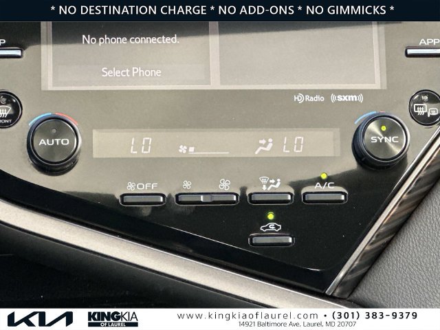 Used 2020 Toyota Camry XLE FWD image 5