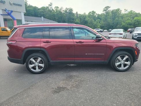 Used 2024 Jeep Grand Cherokee L Limited AWD/4WD image 6