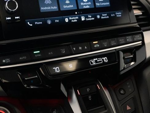 Used 2025 Honda Odyssey Sport-L image 8