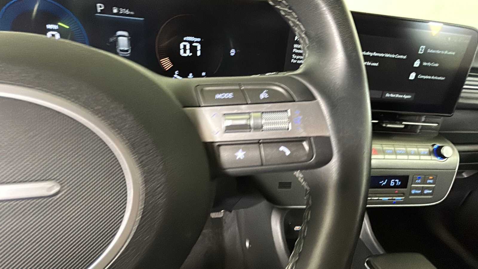 Used 2024 Hyundai Kona SEL FWD image 21