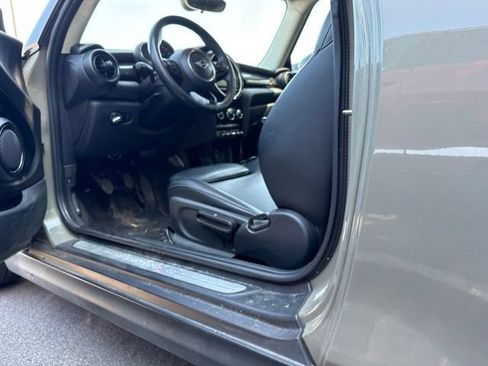 Used 2019 MINI Cooper S FWD image 4