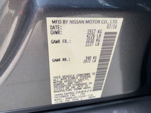 Used 2016 Nissan Altima 2.5 SR w/ LED Appearance Package image 28