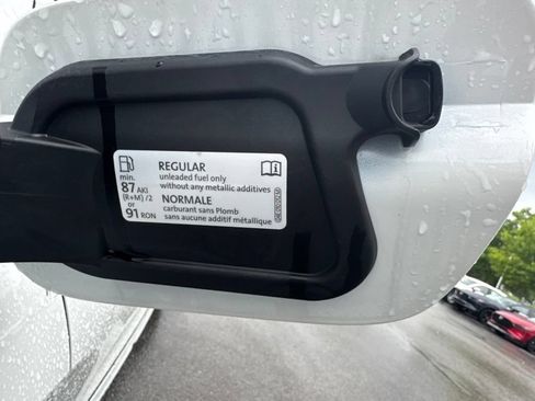 Used 2022 Volkswagen Tiguan SE R-Line FWD image 58