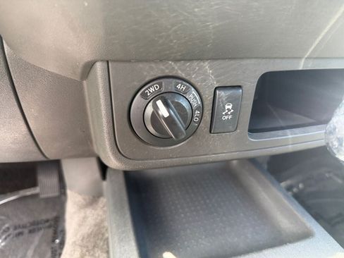 Used 2015 Nissan Xterra S w/ Value Package AWD/4WD image 32