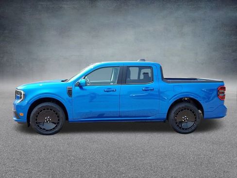 New 2025 Ford Maverick Lobo image 4