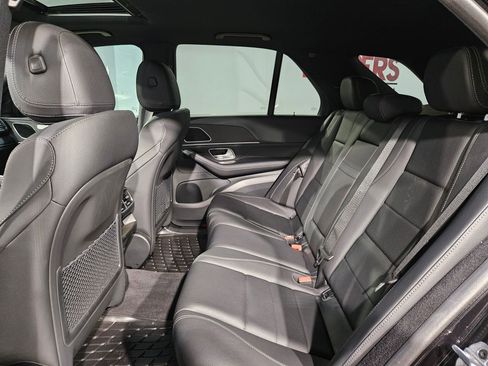 Used 2025 Mercedes-Benz GLE 450 4MATIC image 36