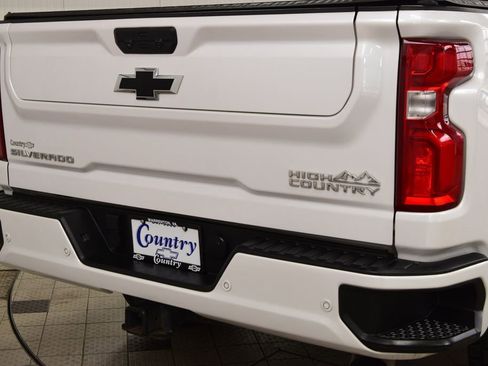 Used 2023 Chevrolet Silverado 2500 High Country w/ Safety Package II image 24