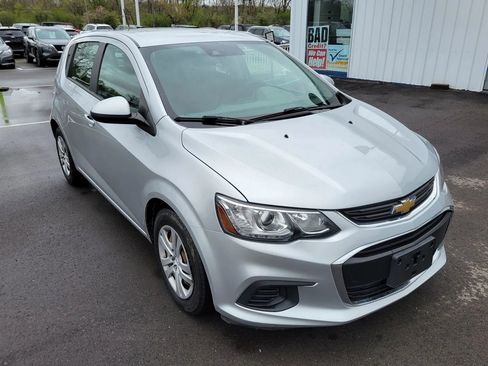 Used 2020 Chevrolet Sonic LT FWD image 12