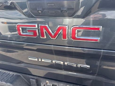 Used 2020 GMC Sierra 2500 AT4 w/ AT4 Premium Package AWD/4WD image 16