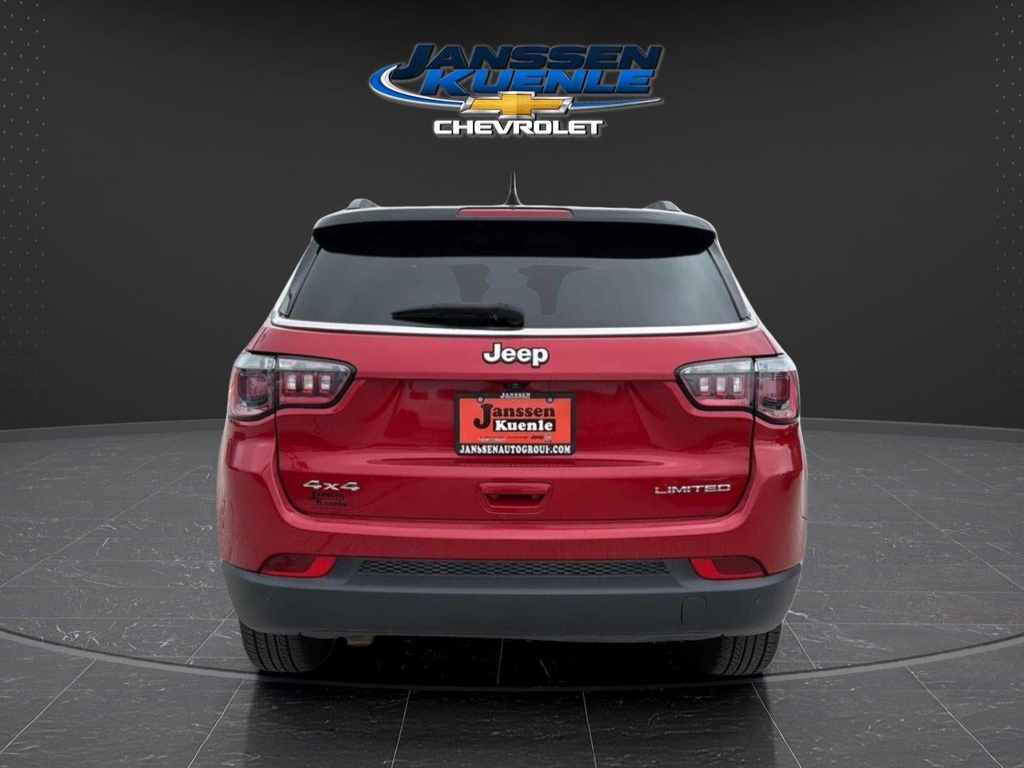 Used 2025 Jeep Compass Limited AWD/4WD image 4