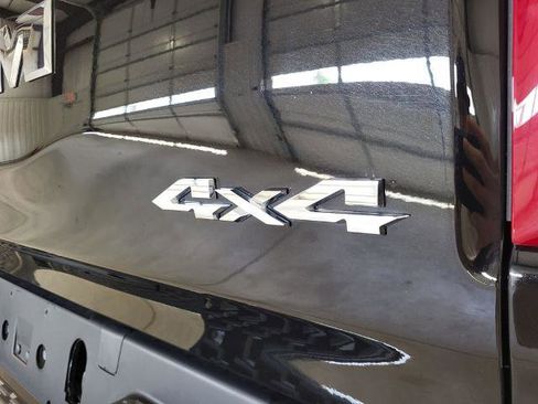 Used 2025 RAM 1500 Big Horn image 13