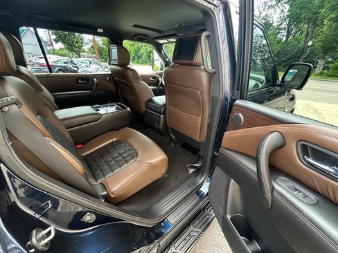 Used 2018 Nissan Armada Platinum AWD/4WD image 7