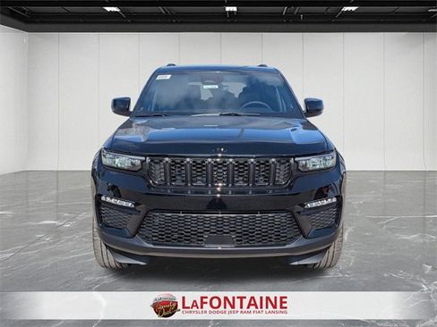 New 2025 Jeep Grand Cherokee Limited w/ Black Appearance Package image 8