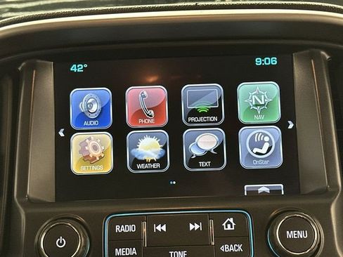 Used 2018 Chevrolet Colorado ZR2 image 12