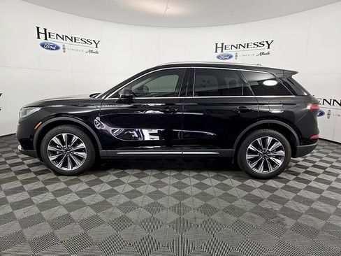 Used 2022 Lincoln Corsair Reserve w/ Equipment Group 201A image 8