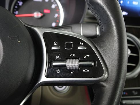 Used 2022 Mercedes-Benz GLC 300 image 28