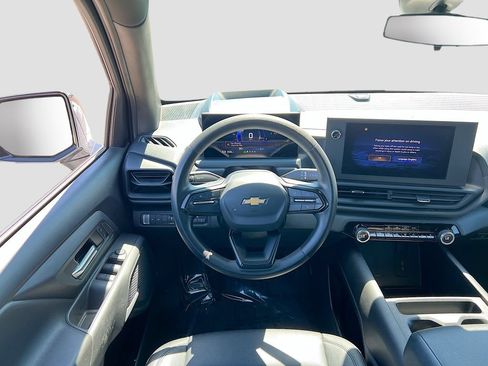 Used 2024 Chevrolet Silverado EV W/T AWD/4WD image 20