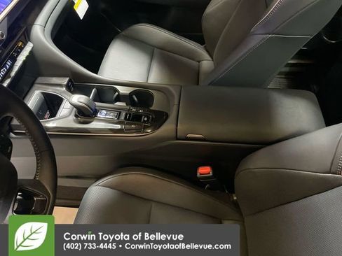 New 2025 Toyota Crown Signia image 18