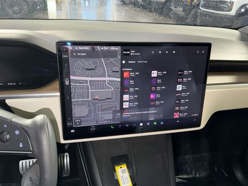 Used 2023 Tesla Model X AWD/4WD image 37