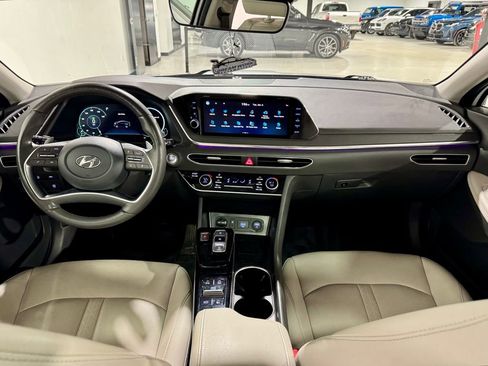 Used 2023 Hyundai Sonata Limited image 15
