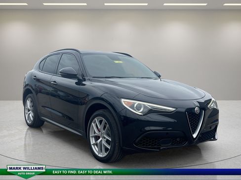 Used 2018 Alfa Romeo Stelvio Ti Sport AWD/4WD image 1