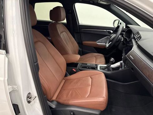 Used 2022 Audi Q3 2.0T Premium w/ Convenience Package image 48