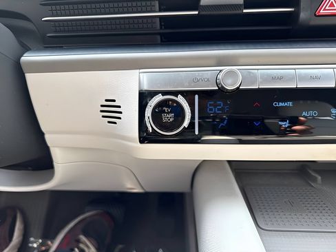 Used 2025 Hyundai Ioniq 6 SEL RWD image 22