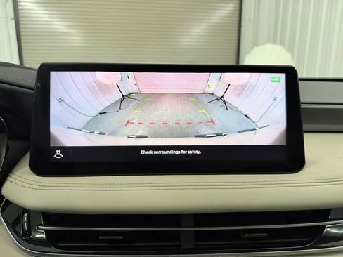 Certified 2023 INFINITI QX60 Luxe w/ Vision Package AWD/4WD image 17