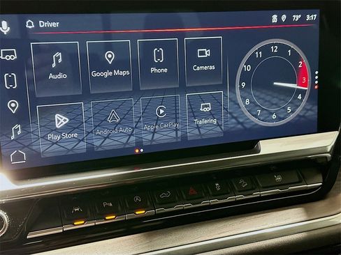 Used 2025 GMC Sierra 1500 SLT image 15