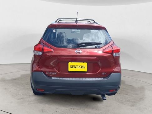 Used 2019 Nissan Kicks SV w/ Exterior Package FWD image 3
