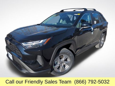 New 2025 Toyota RAV4 XLE w/ Convenience Package image 1