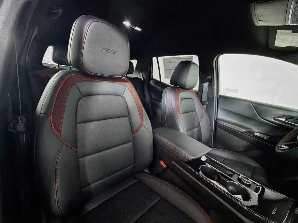 New 2027 Chevrolet Equinox RS w/ LPO, Floor Liner Package AWD/4WD image 23