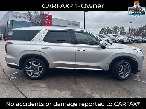 Used 2024 Hyundai Palisade Limited image 3