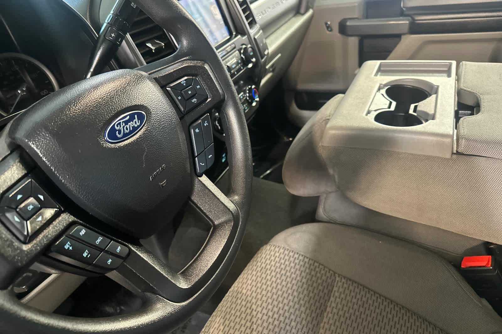Used 2022 Ford F250 XLT AWD/4WD image 11