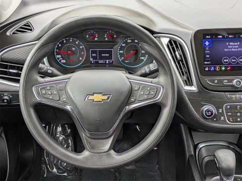 Used 2024 Chevrolet Malibu LT image 23