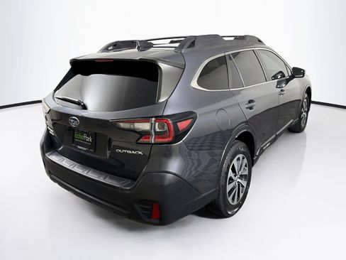 Used 2022 Subaru Outback Premium AWD/4WD image 9