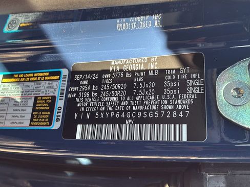 Used 2025 Kia Telluride S image 22