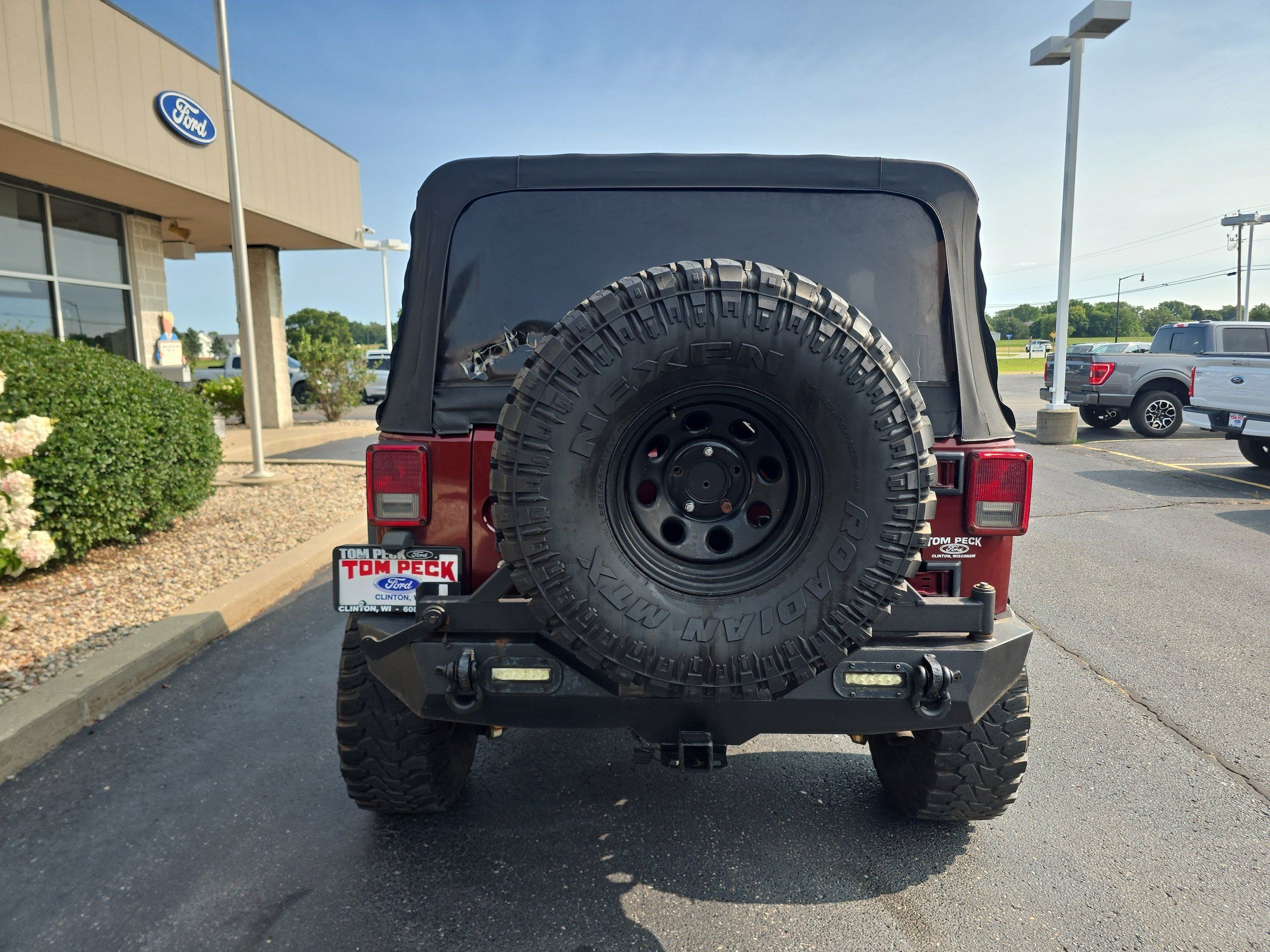 Used 2008 Jeep Wrangler Unlimited X w/ Trailer Tow Group AWD/4WD image 7