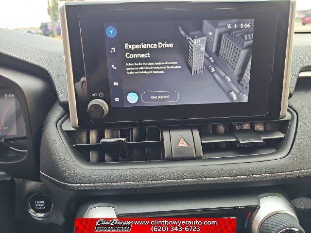Used 2025 Toyota RAV4 XLE AWD/4WD image 19